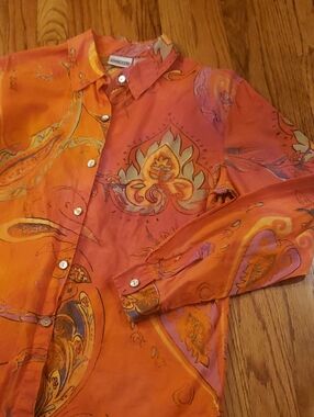 Chico's Light-weight Orange Paisley Pattern Button-down Size: M (Chico's 1)